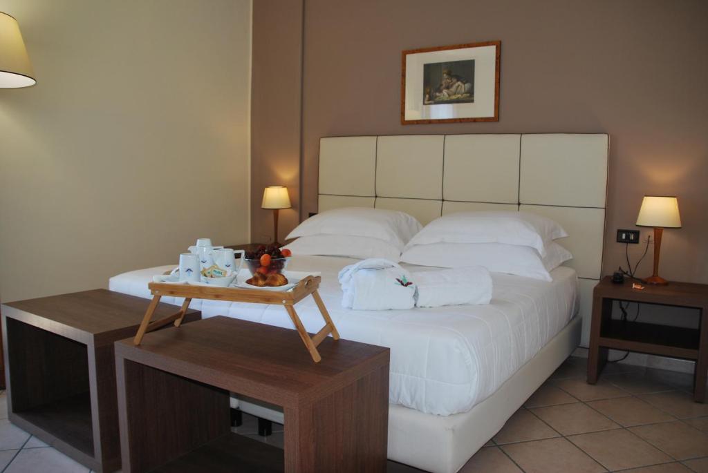 Двухместный (Двухместный номер с 1 кроватью или 2 отдельными кроватями) отеля Domus Mariae Albergo, Сиракузы