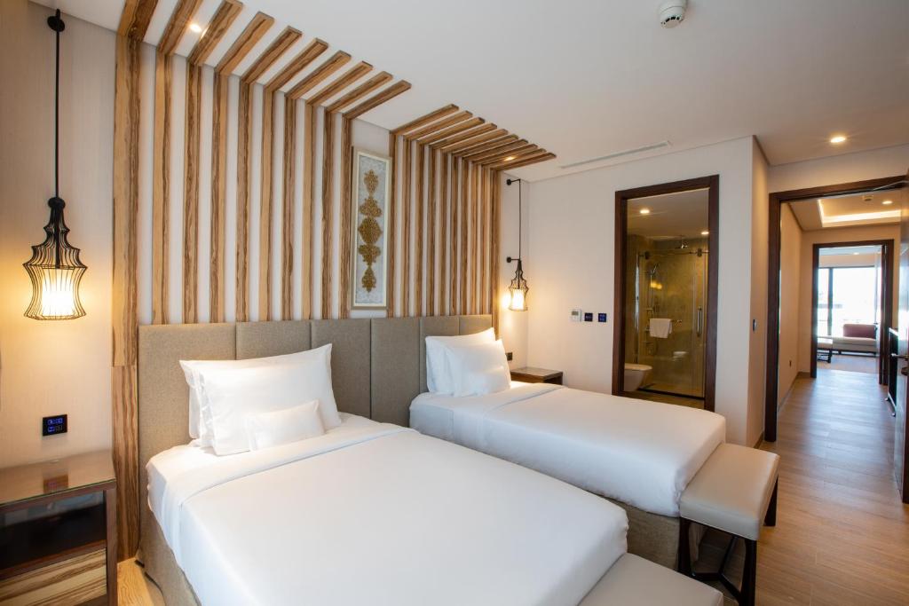 Вилла (Вилла с 2 спальнями и видом на бассейн) отеля Millennium Resort Salalah, Салала
