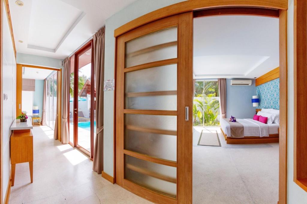 Вилла (Вилла с 2 спальнями) курортного отеля Apsara Beachfront Resort & Villa, Кхаулак