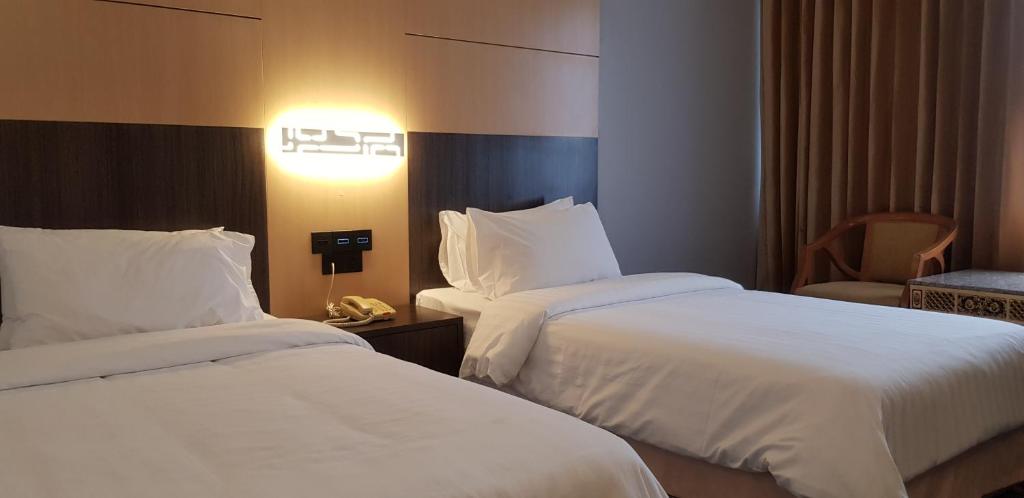 Двухместный (Улучшенный двухместный номер с 1 кроватью) отеля Ariston Hotel Bangkok, Бангкок