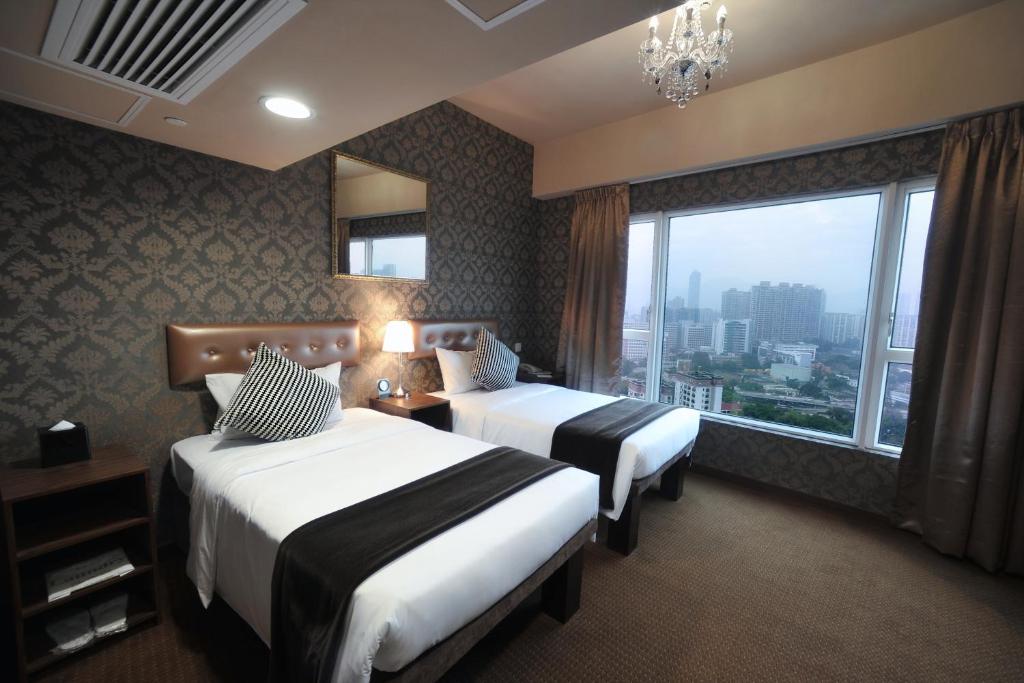 Двухместный (Специальное предложение - Номер «Премиум» (полный пансион) для 1 человека) отеля Best Western Grand Hotel Tsim Sha Tsui, Гонконг (город)