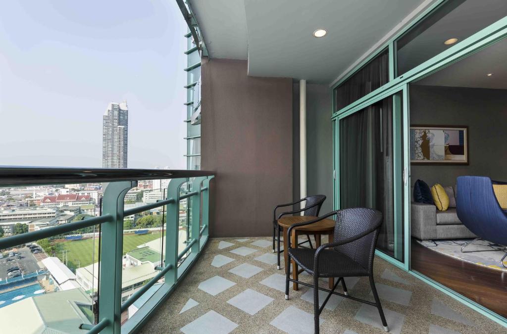 Двухместный (Люкс «Гранд» с 1 спальней, вид на город), Chatrium Hotel Riverside Bangkok