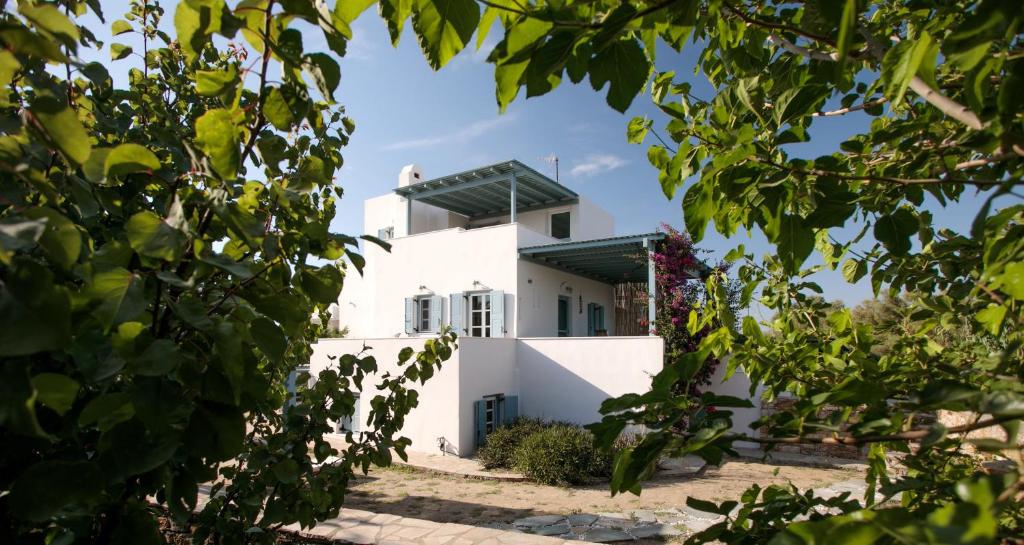 Вилла (Вилла с 3 спальнями), Seaside Naxos | Holiday Villas