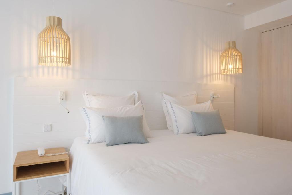 Двухместный (Классический двухместный номер с 1 кроватью или 2 отдельными кроватями) отеля Sweet Residence & Gardens - Hotel Sottomayor, Фигейра-да-Фош