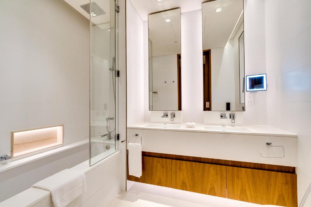 Апартаменты (Апартаменты с 2 спальнями, вид на город), Апарт-отель Vida Emirates Hills Residences