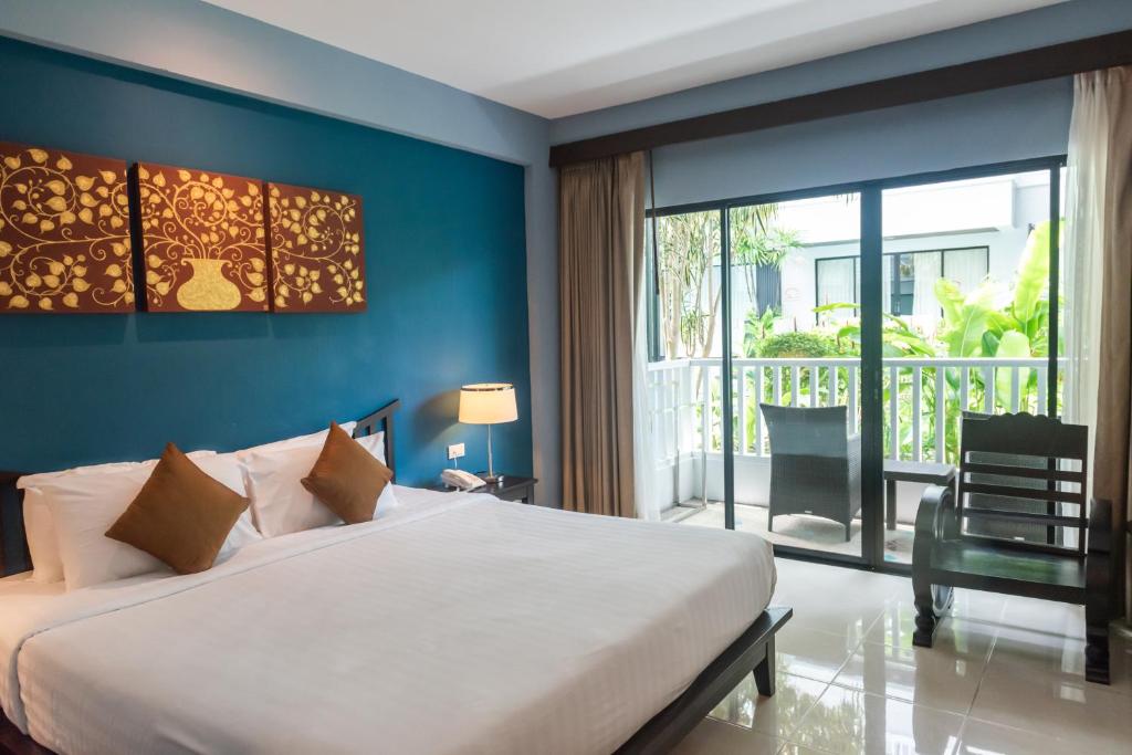 Двухместный (Улучшенный двухместный номер с 1 кроватью или 2 отдельными кроватями) курортного отеля Aonang Buri Resort, Краби