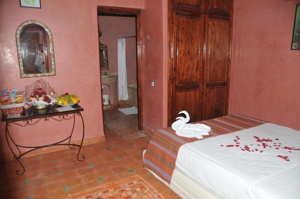 Одноместный (Одноместный номер с собственной ванной комнатой), Riad Mhidou