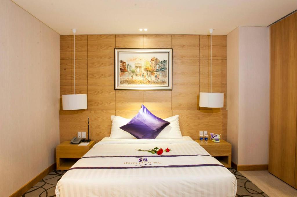 Двухместный (Улучшенный двухместный номер с 1 кроватью - Без окна) отеля Iris Hotel Can Tho, Кантхо