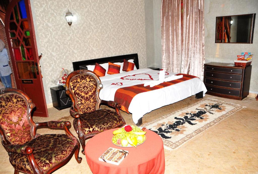 Двухместный (Двухместный номер Делюкс с 1 кроватью), Riad Mhidou