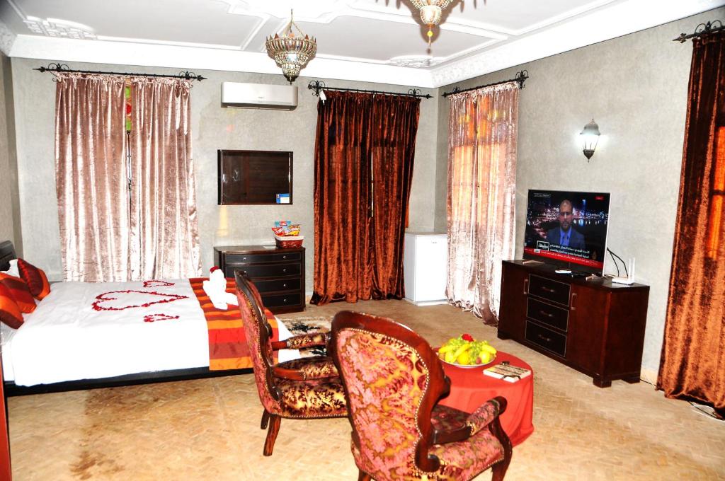 Двухместный (Двухместный номер Делюкс с 1 кроватью), Riad Mhidou