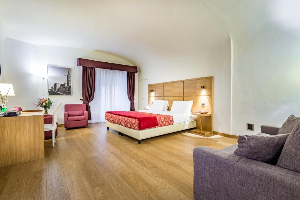 Двухместный (Двухместный номер Делюкс с 1 кроватью) отеля Hotel La Scaletta, Флоренция