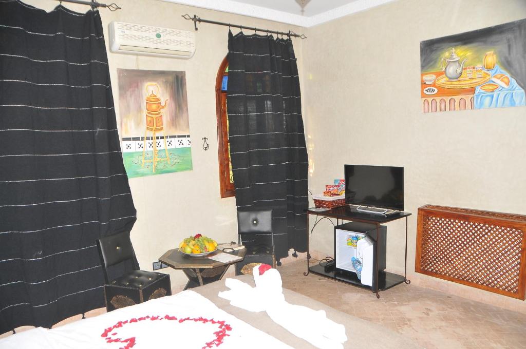 Двухместный (Двухместный номер с 1 кроватью и собственной ванной комнатой), Riad Mhidou