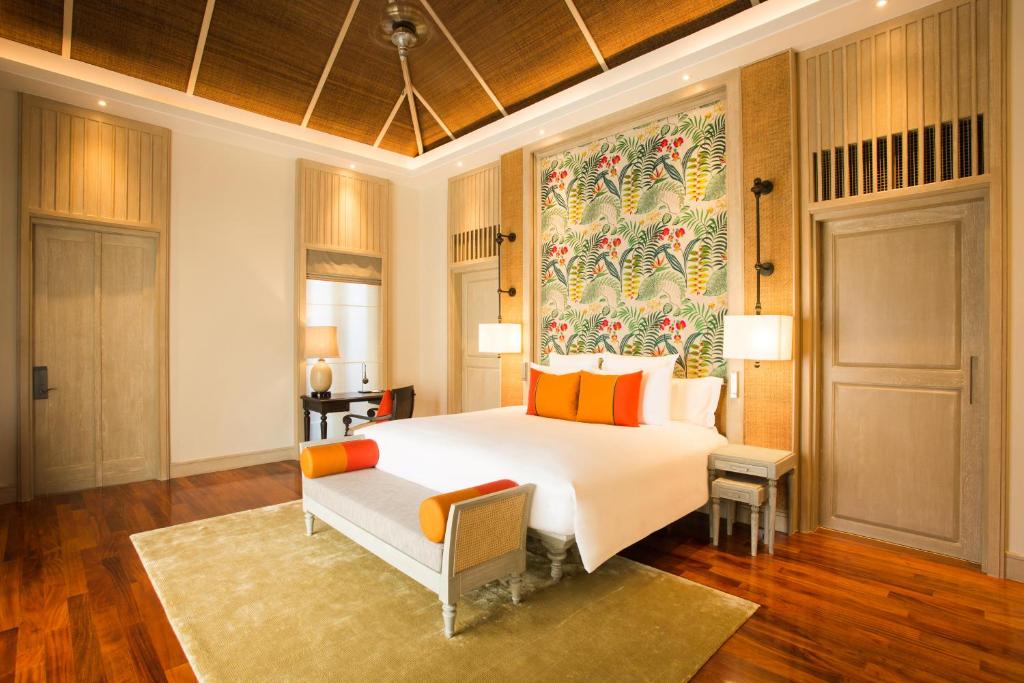 Вилла (Королевская вилла by Jim Thompson с 2 спальнями) курортного отеля Anantara Mai Khao Phuket Villas, Пхукет