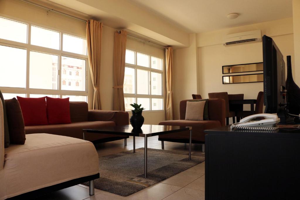 Апартаменты (Апартаменты с 2 спальнями) отеля Midan Hotel Suites, Маскат
