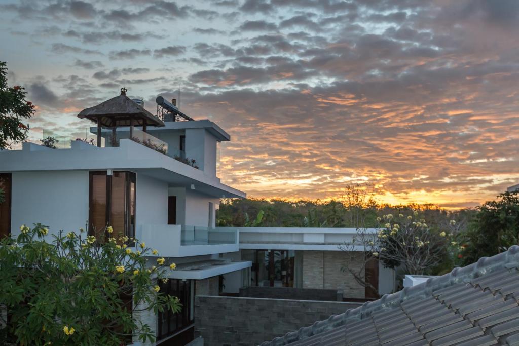 Вилла (Вилла с собственным бассейном), Nagisa Bali Bay View Villas