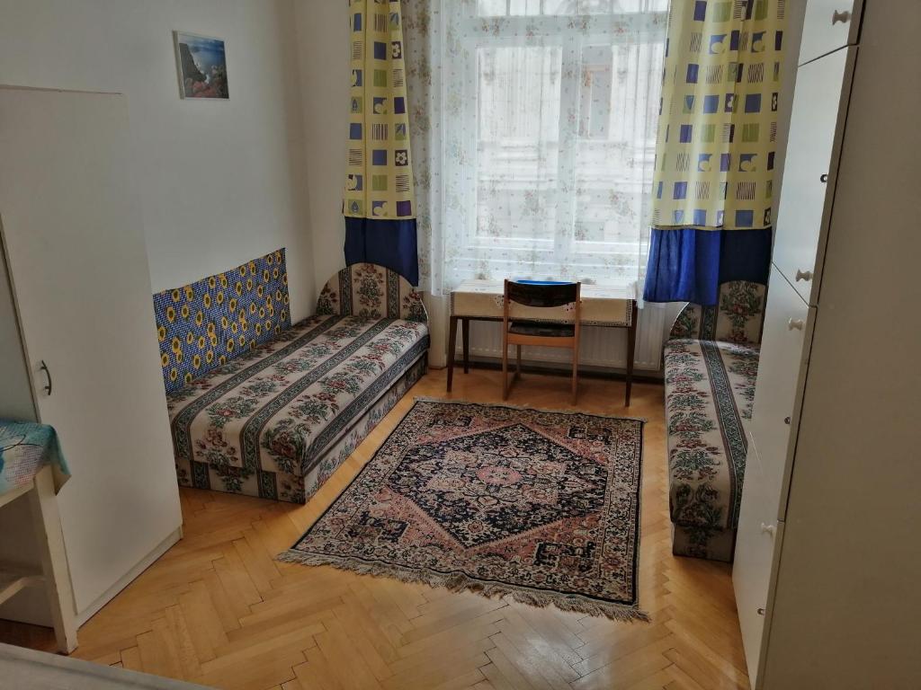 Номер (Два смежных номера с собственной ванной комнатой), Garibaldi 5 Apartments & Rooms