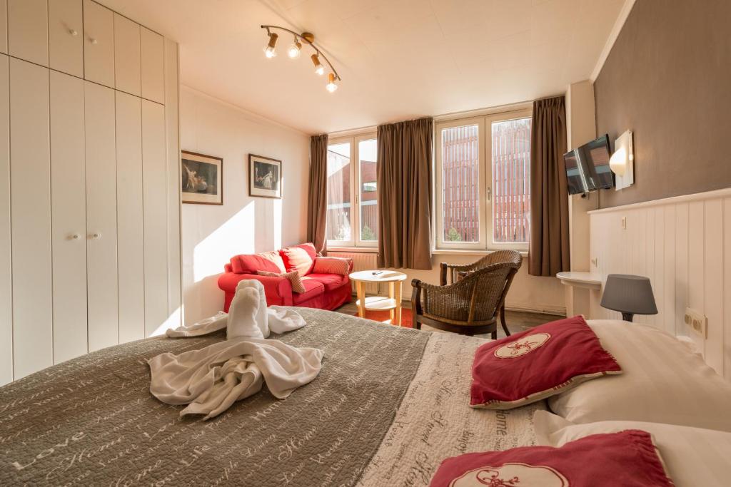Двухместный (Улучшенный двухместный номер с 1 кроватью) отеля Hotel Flats Leopold, Брюгге