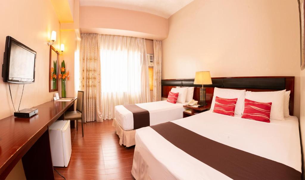 Двухместный (Номер Делюкс) отеля Allure Hotel & Suites, Себу
