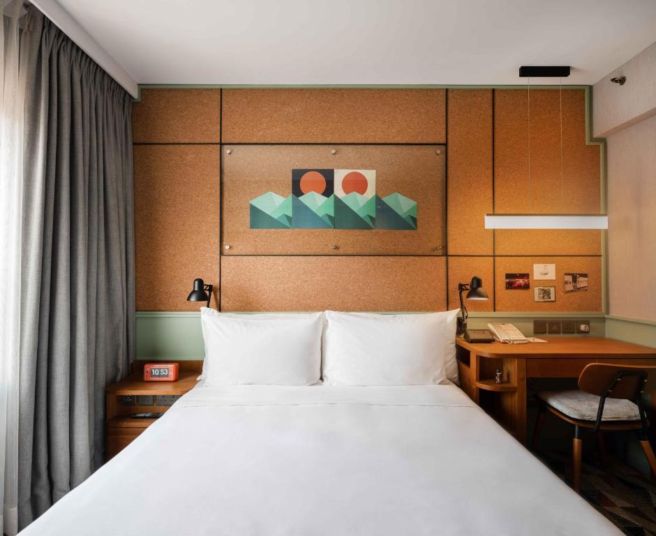 Двухместный (Eaton Room Double Bed) отеля Eaton, Hong Kong, Гонконг (город)