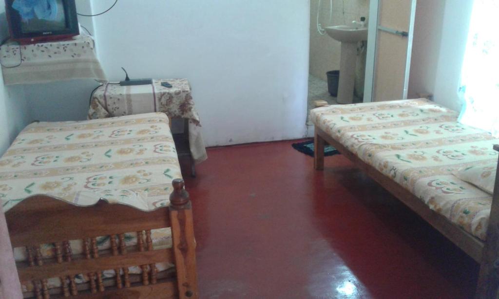 Двухместный (Двухместный номер с 1 кроватью и собственной ванной комнатой) гостевого дома Kunam Beach Rest Inn, Баттикалоа