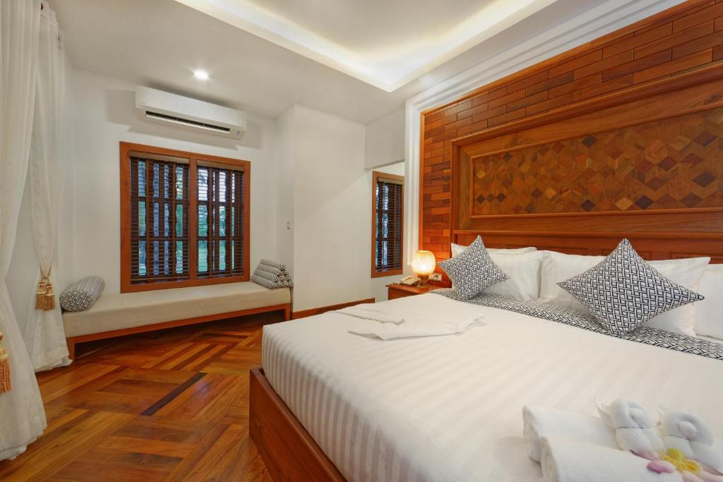 Сьюит (Staycation - Suite Pool Access with F&B and Tour 30% Off) отеля Angkor Privilege Resort & Spa, Сием Рип