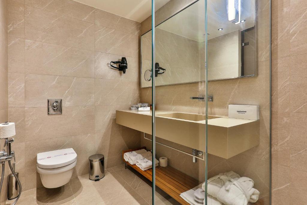 Двухместный (Стандартный двухместный номер с 1 кроватью или 2 отдельными кроватями) отеля Hotel Kalos, Будва