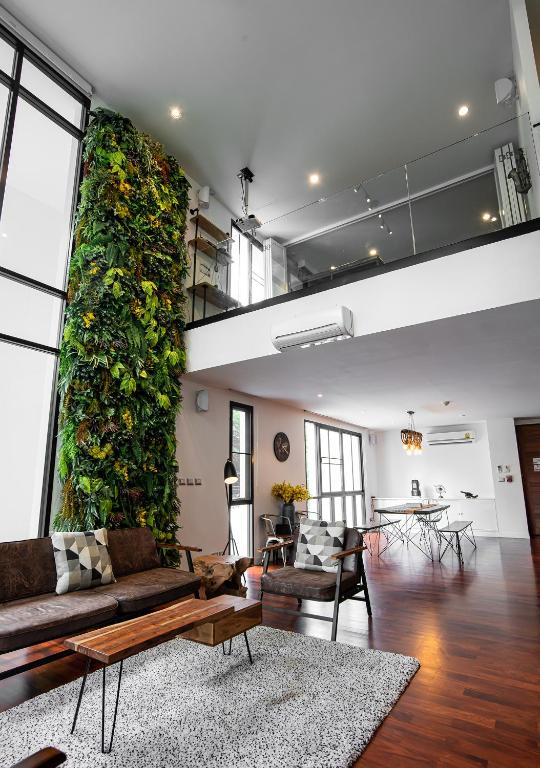 Апартаменты (Двухуровневый номер «Премиум» с 3 спальнями), Tonson Residence B Boutique