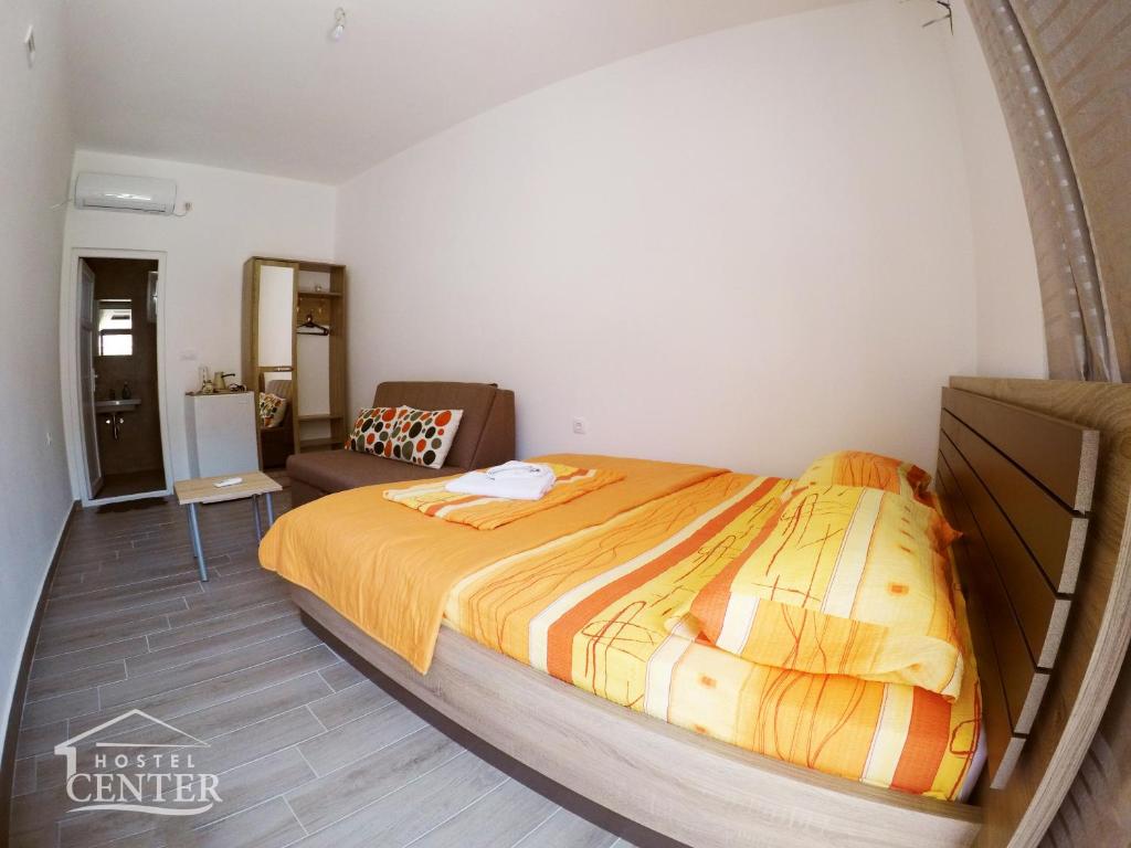 Двухместный (Двухместный номер с 1 кроватью и собственной ванной комнатой) хостела Hostel Center, Ульцинь