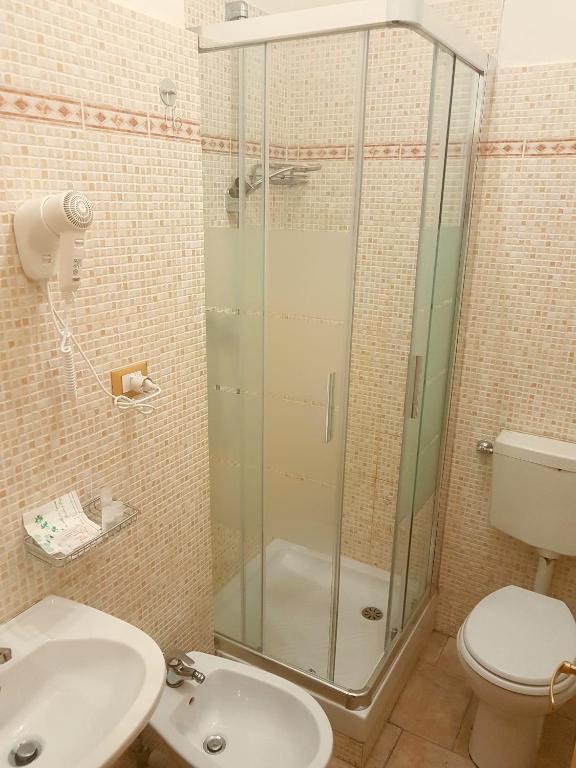 Двухместный (Стандартный двухместный номер с 1 кроватью и общей ванной комнатой) гостевого дома B&B La Cittadella, Флоренция