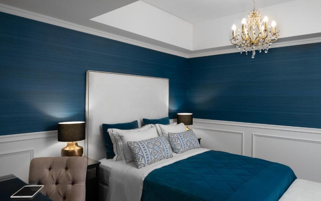 Сьюит (Полулюкс с балконом), Evripidou Suites