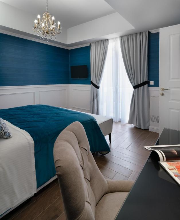 Сьюит (Полулюкс с балконом), Evripidou Suites