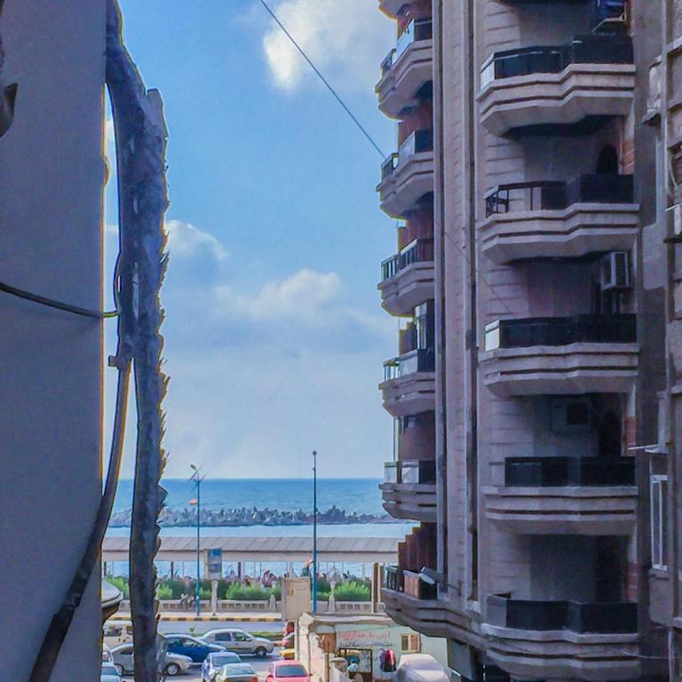Апартаменты Sidi Bishr Furnished Apartments - Adnan Madnei 3 (Families Only), Александрия