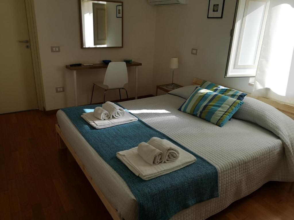 Двухместный (Небольшой двухместный номер с 1 кроватью) гостевого дома Altevolte Rooms, Катания