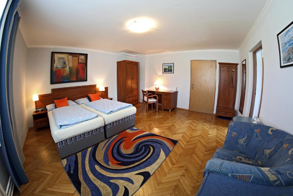 Апартаменты (Апартаменты с 1 спальней) гостевого дома Penzion Expo, Банска-Бистрица