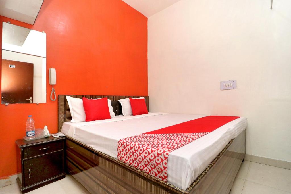 Двухместный (Бюджетный двухместный номер с 1 кроватью) гостевого дома Appna Ghar Hotel, Амритсар