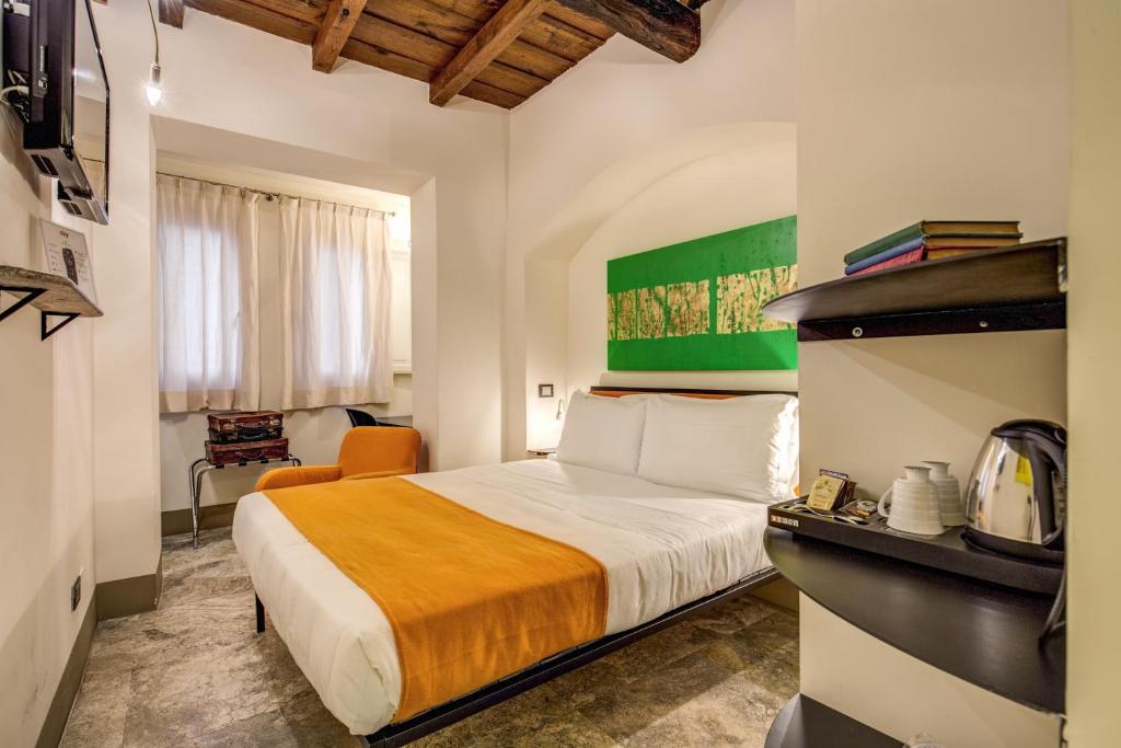 Двухместный (Большой двухместный номер с 1 кроватью) гостевого дома Argileto Arancione, Рим