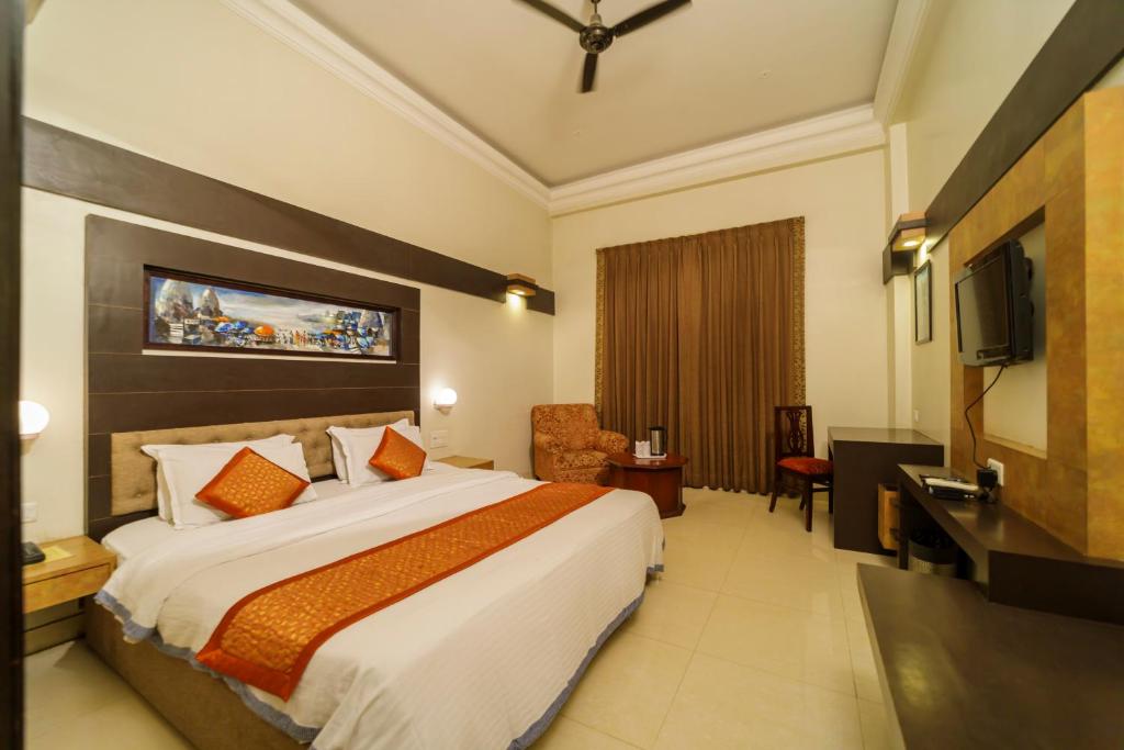 Двухместный (Day use ( 6 hours )) отеля Hotel H R Palace, Джайпур