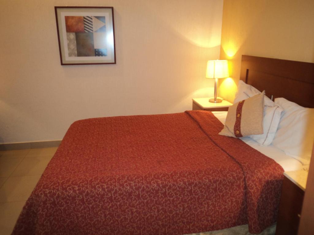 Двухместный (Номер с кроватью размера «queen-size») отеля Hotel Fenix, Лос-Мочис