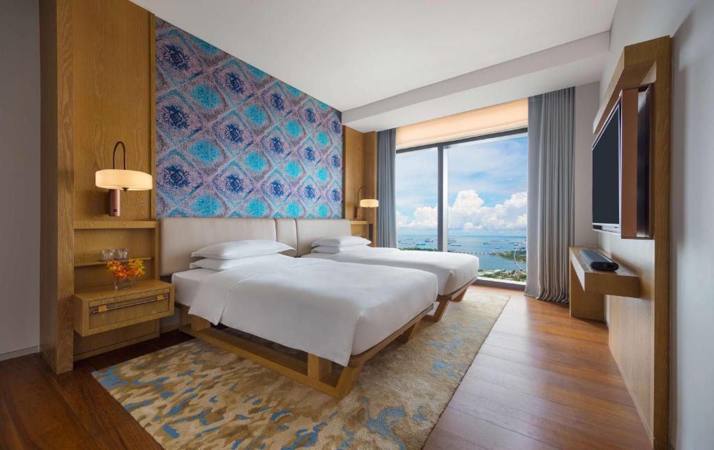 Сьюит (Просторный люкс Andaz с 2 отдельными кроватями) отеля Andaz Singapore – A Concept by Hyatt, Сингапур (город)