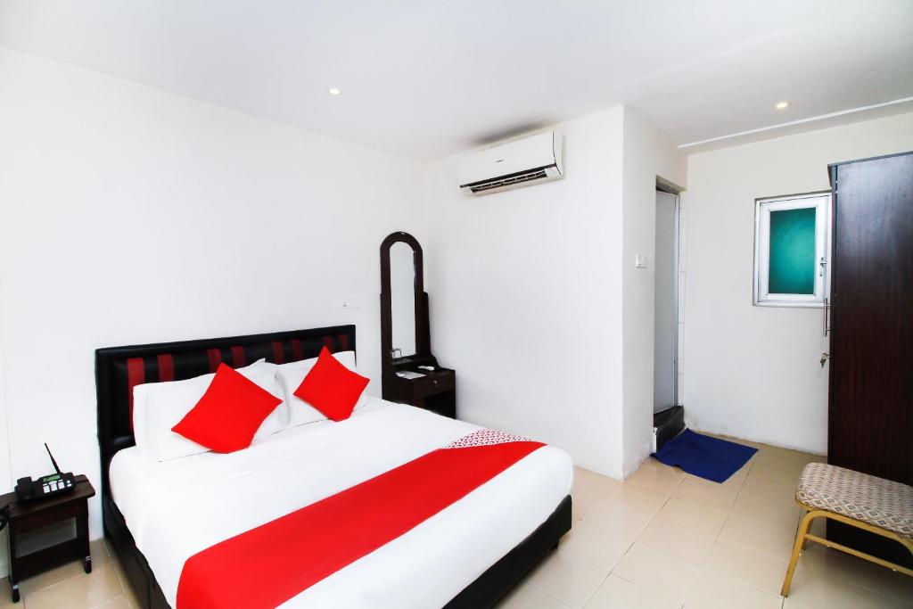 Двухместный (Стандартный двухместный номер с 1 кроватью) отеля Green Palace Inn, Коломбо