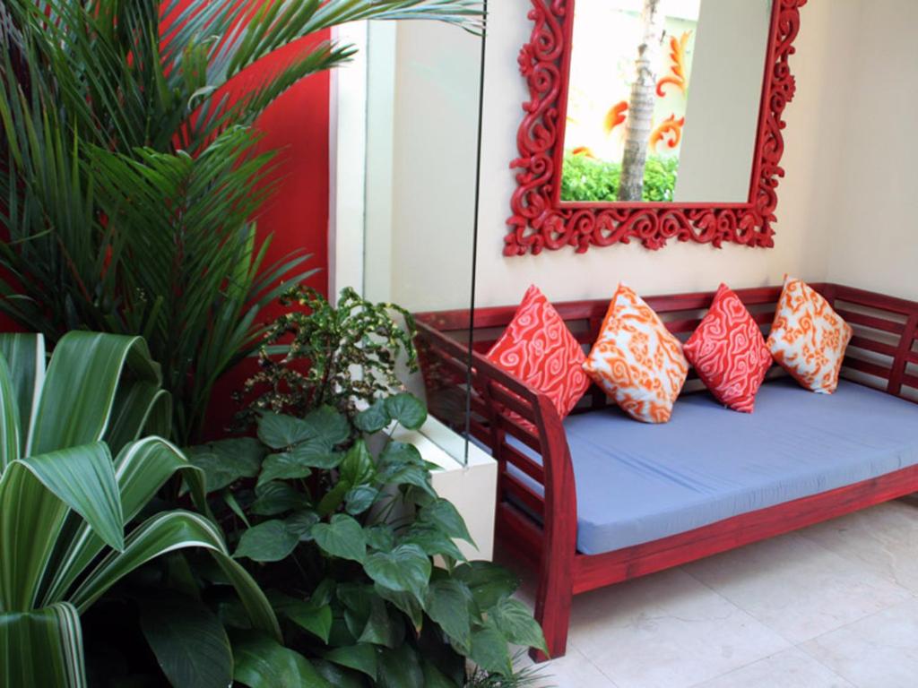 Двухместный (Люкс с видом на бассейн) парк-отеля Bali Ginger Suites & Villa, Семиньяк