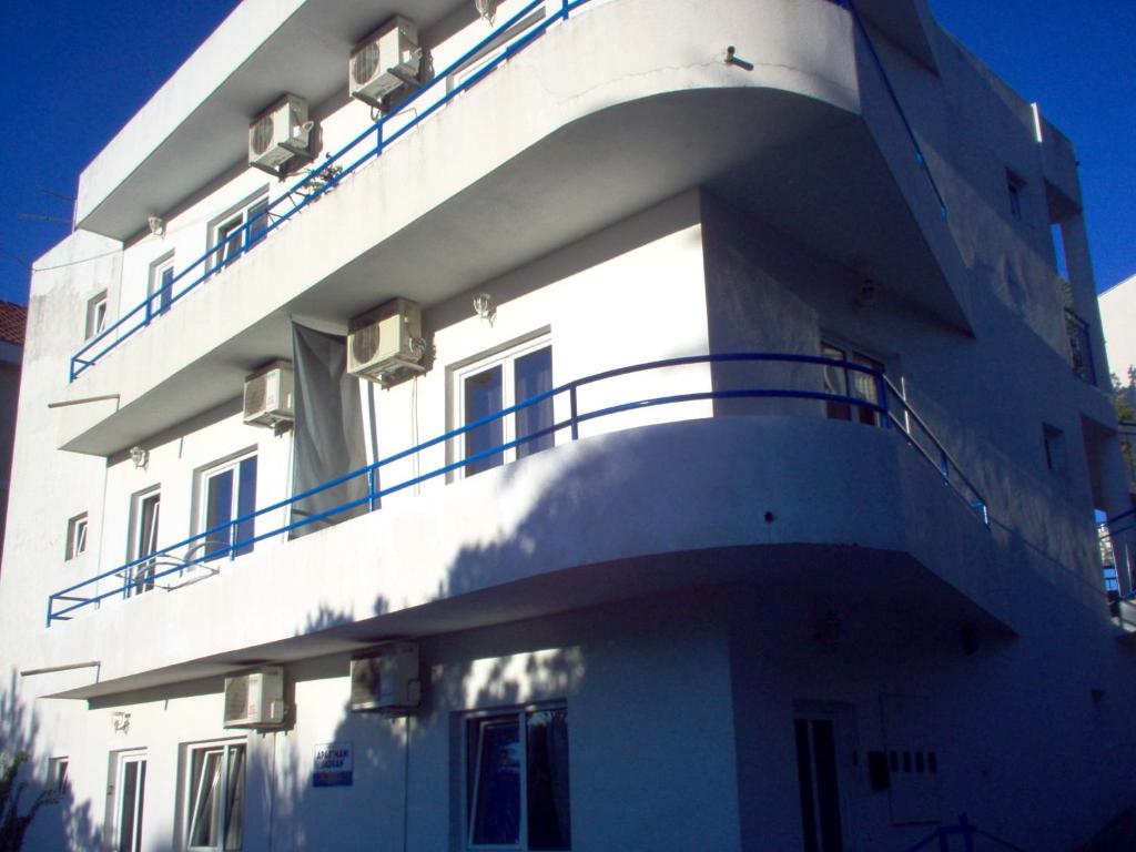 Apartments Jadran