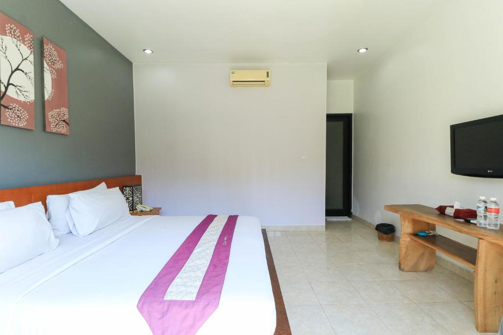 Двухместный (Long Stay Offer at Premium Double or Twin Room) парк-отеля Bali Merita Villas, Чангу