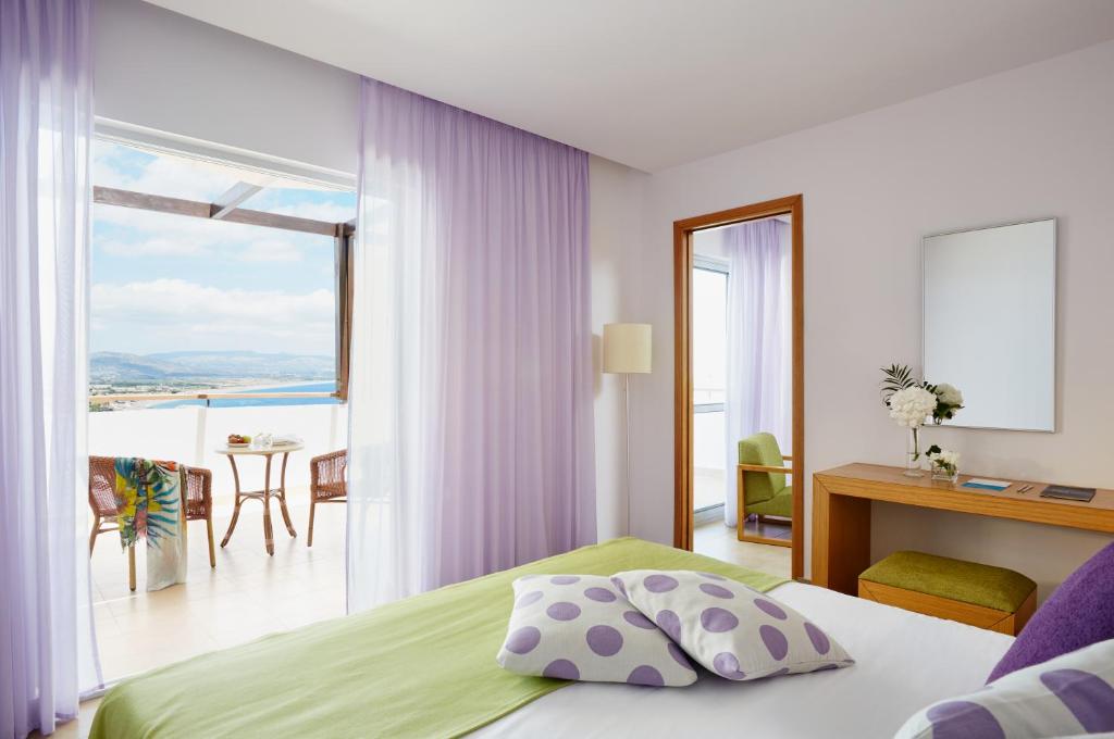 Сьюит (Люкс с видом на море (для 2 человек)) отеля Lindos Mare Resort, Линдос