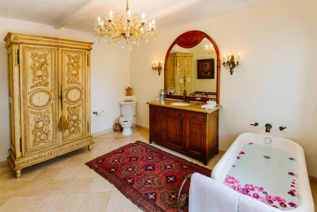 Сьюит (Junior Suite - San Gabriel), Hacienda San Angel