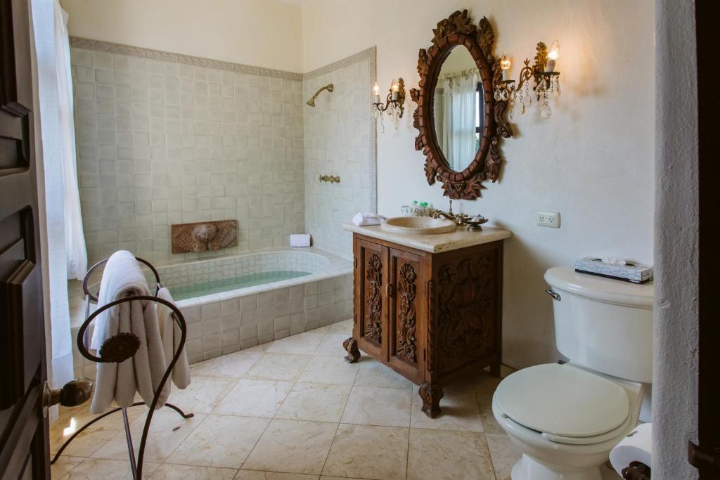 Сьюит (Royal Suite - Rincon de Angeles), Hacienda San Angel