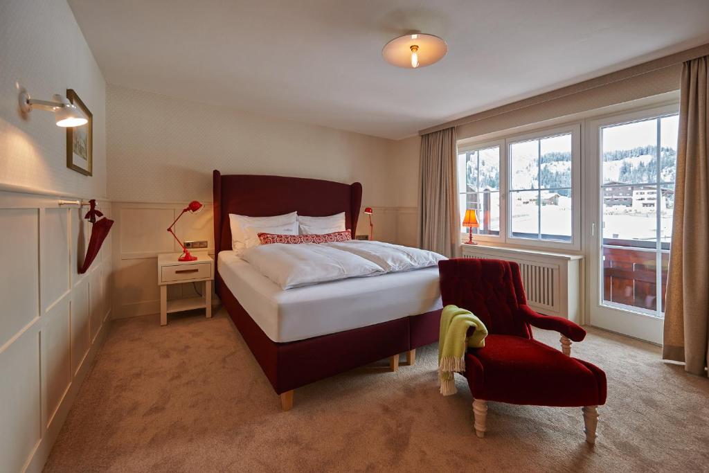 Двухместный (Улучшенный двухместный номер с 1 кроватью и балконом) отеля Boutique-Hotel Schmelzhof, Лех
