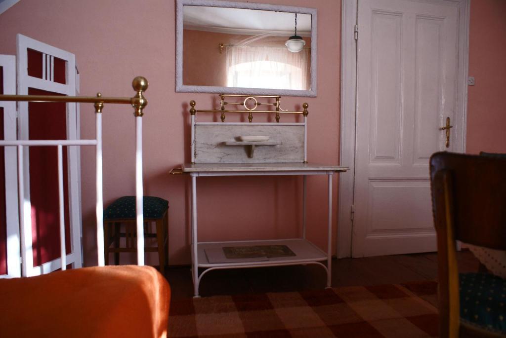 Одноместный (Одноместный номер с собственной ванной комнатой) гостевого дома La Vecchia Casa, Цетинье
