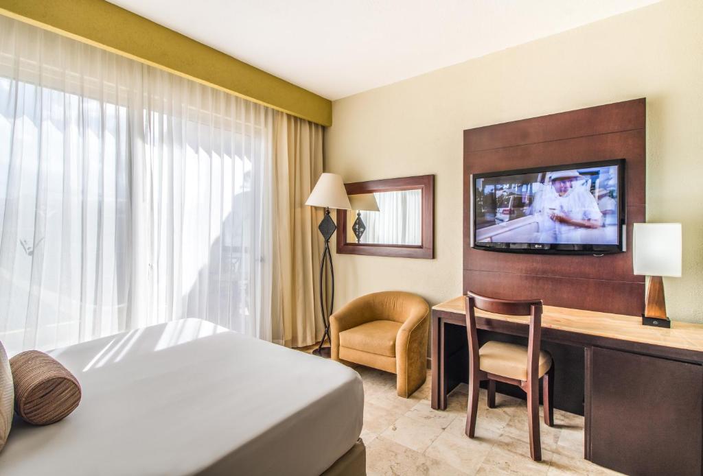 Студио (Номер Делюкс с видом на сад - Невозвращаемый тариф) курортного отеля Villa del Palmar Luxury Residences - All Inclusive, Канкун