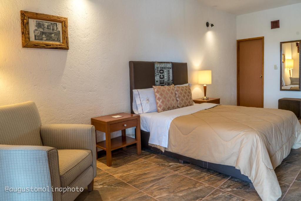 Двухместный (Двухместный номер с 1 кроватью) отеля Hotel El Cristo, Чолула